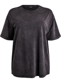 Sporty cotton t-shirt with a washed effect