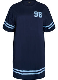 Short T-shirt dress with sporty details