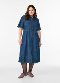Denim shirt dress with short sleeves, Blue, Model