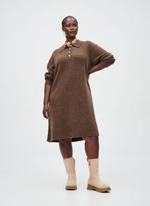 Knitted dress with gold buttons, , Model