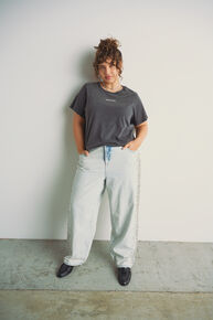 Jeans with details, , Model