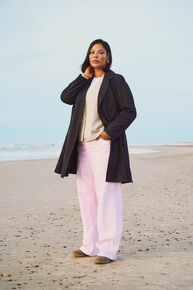 Black trench coat, , Model