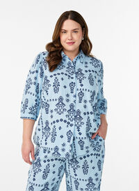 Shirt blouse with 3/4 sleeves, Light Blue, Model